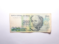 200 CRUZEIROS (CARIMBO)