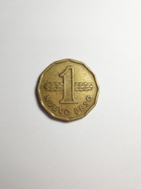 1 NUEVO PESO